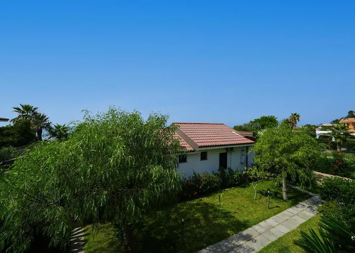 La Cometa Capo Vaticano